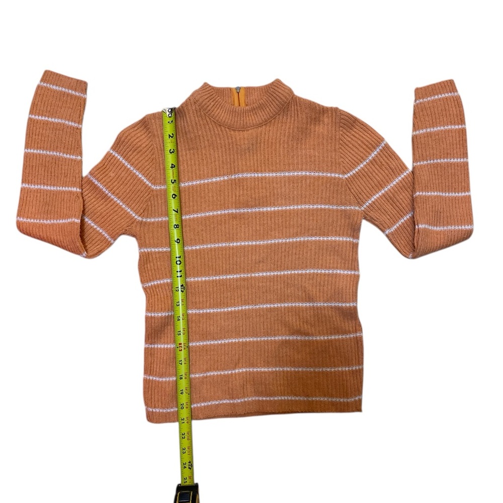Vintage Long Sleeve Wintuk Women's Orange And White Striped Sweater Size Small